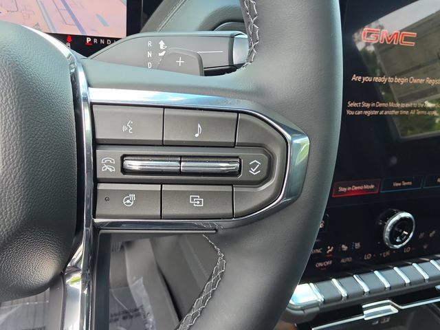 New 2026 GMC Yukon Denali w/ Denali Reserve Package RWD image 28