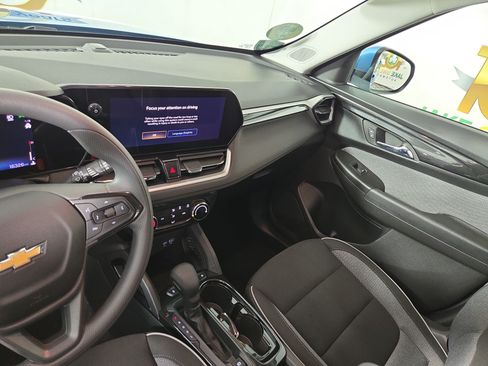 Certified 2025 Chevrolet TrailBlazer LT w/ Driver Confidence Package FWD image 23