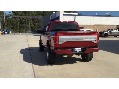 Used 2015 Ford F150 Platinum w/ Equipment Group 701A Luxury image 7