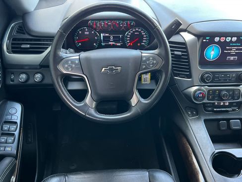 Used 2020 Chevrolet Tahoe LT AWD/4WD image 16