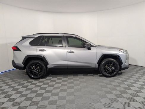 Certified 2021 Toyota RAV4 XLE image 21