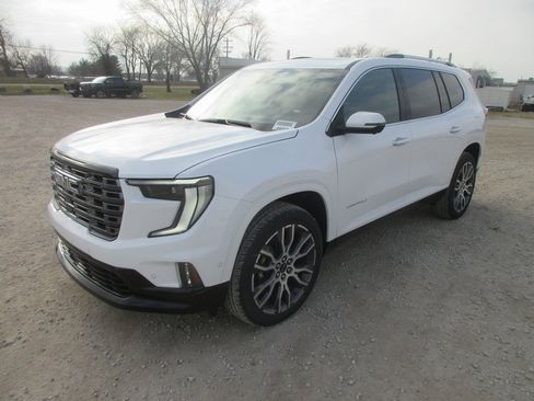 New 2026 GMC Acadia Denali Ultimate image 10