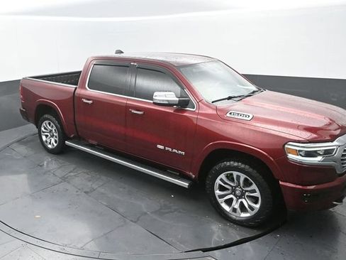 Used 2022 RAM 1500 Limited w/ Body Color Bumper Group image 31