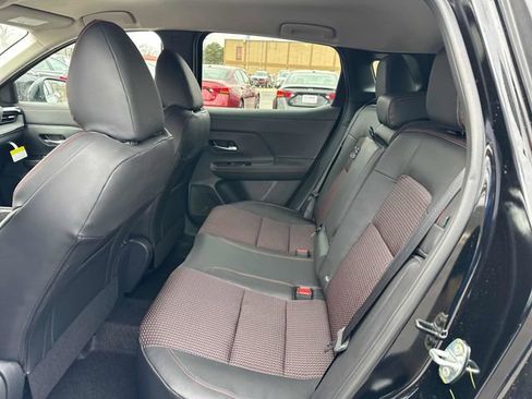 New 2025 Nissan Kicks SR image 10