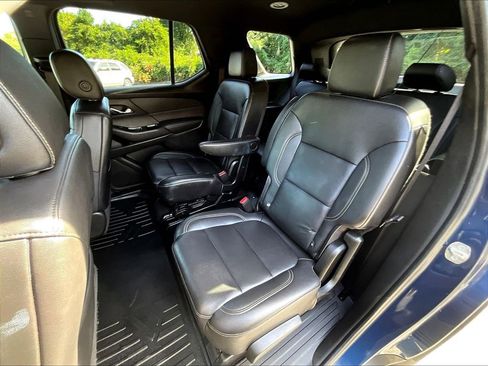 Certified 2022 Chevrolet Traverse LT image 23
