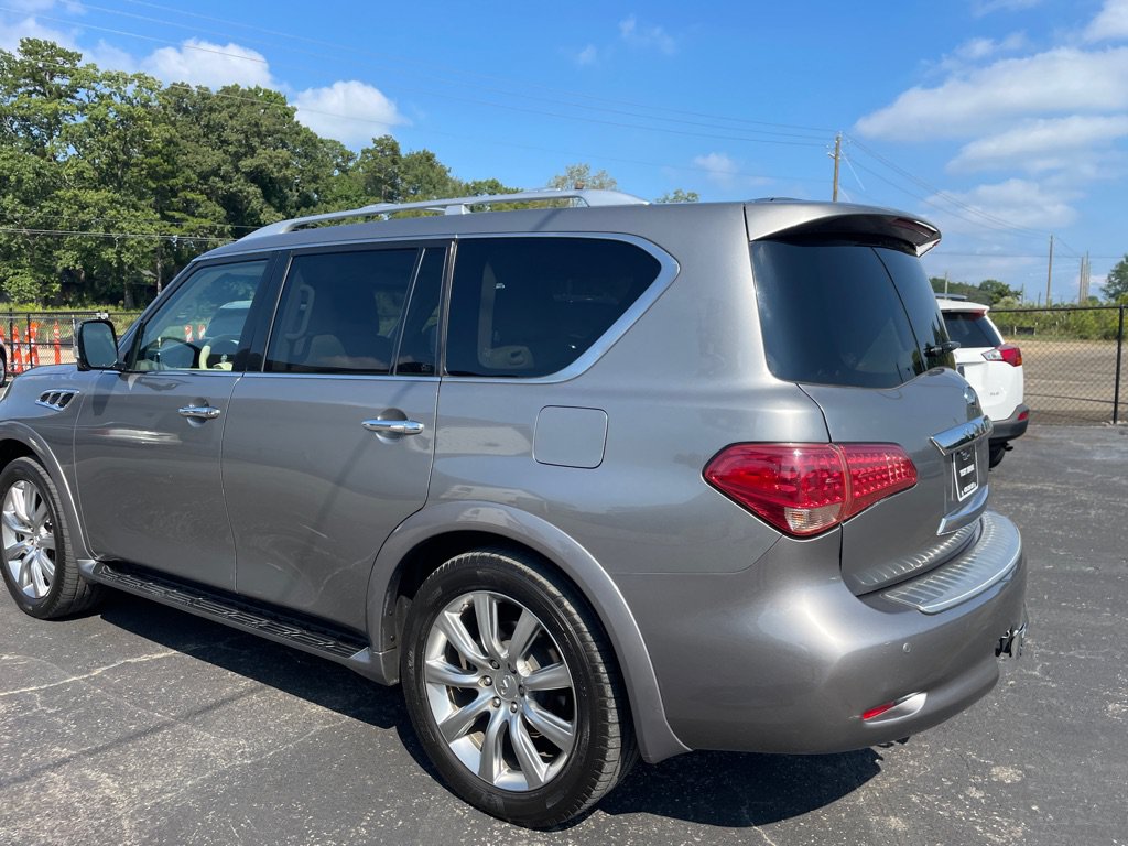 Used 2012 INFINITI QX56 2WD w/ Theater Pkg image 4