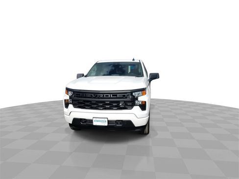New 2026 Chevrolet Silverado 1500 Custom image 3