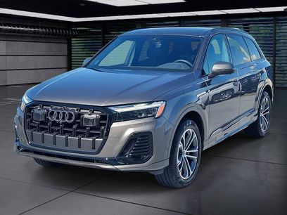 Certified 2025 Audi Q7 2.0T Premium w/ Convenience Plus Package