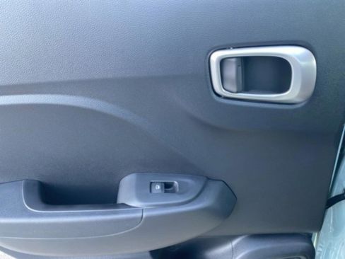 New 2026 Hyundai Venue SEL image 24