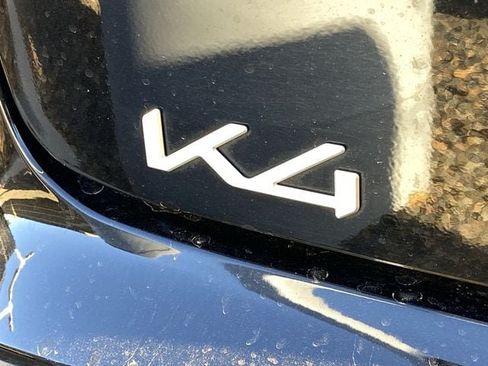 Used 2025 Kia K4 FWD image 7