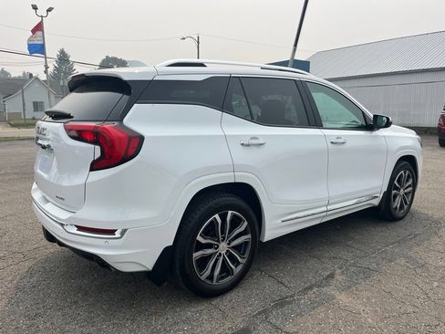 Used 2020 GMC Terrain Denali AWD/4WD image 3
