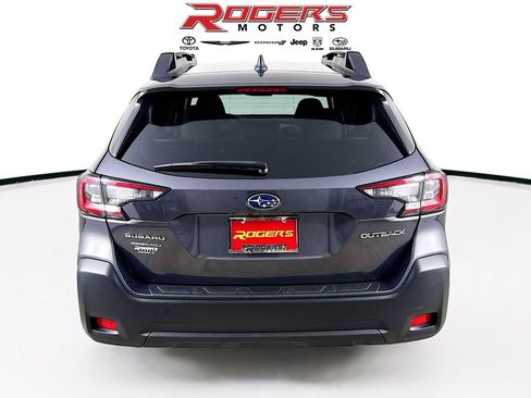 Certified 2025 Subaru Outback Premium w/ Popular Package #1 AWD/4WD image 7