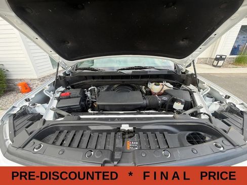 Used 2025 Chevrolet Silverado 1500 RST AWD/4WD image 57