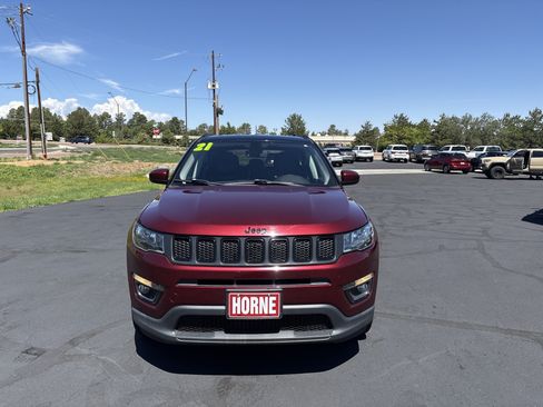 Used 2021 Jeep Compass Latitude AWD/4WD image 10