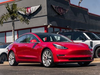 Used 2018 Tesla Model 3 Long Range