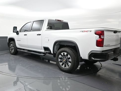 Used 2025 Chevrolet Silverado 2500 Custom w/ Custom Value Package AWD/4WD image 3