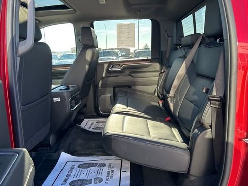 Used 2024 GMC Sierra 2500 Denali w/ Denali Reserve Package image 10