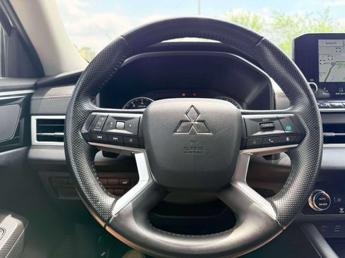 Used 2024 Mitsubishi Outlander SE AWD/4WD image 22