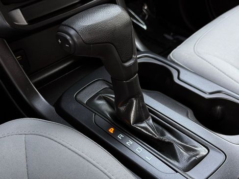 Used 2018 Chevrolet Colorado W/T w/ WT Convenience Package image 36