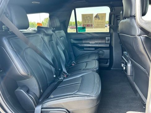Used 2019 Ford Expedition Limited AWD/4WD image 13