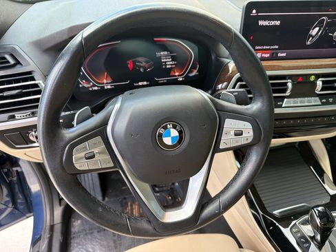 Used 2022 BMW X4 xDrive30i w/ Parking Assistance Package AWD/4WD image 28