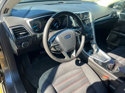 Used 2015 Ford Fusion SE w/ Equipment Group 201A AWD/4WD image 14