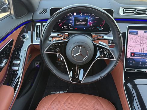 Certified 2025 Mercedes-Benz S 580 4MATIC Sedan image 14