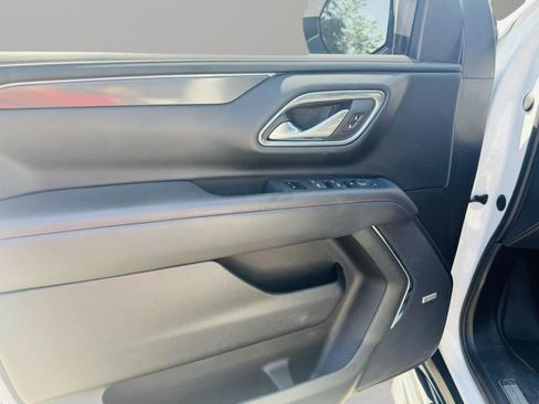 Used 2023 Chevrolet Suburban RST image 31