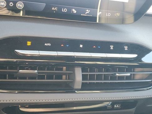 New 2026 Buick Enclave Sport Touring w/ Power Package image 18