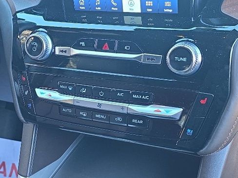 Certified 2022 Ford Explorer King Ranch w/ Class IV Trailer Tow Package image 16