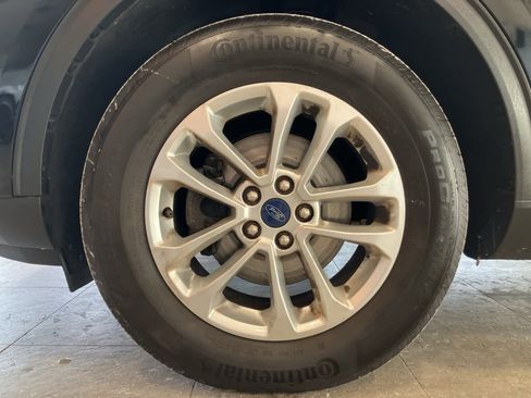 Used 2022 Ford Escape SE w/ Convenience Package image 9