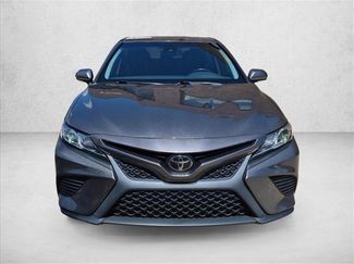 Used 2020 Toyota Camry SE w/ Moonroof Package AWD/4WD video 2