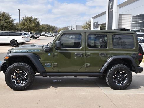 Used 2022 Jeep Wrangler Unlimited Rubicon 4xe w/ Cold Weather Group image 12