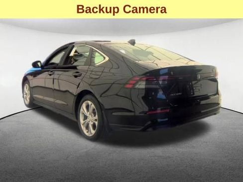 Used 2025 Honda Accord LX image 8