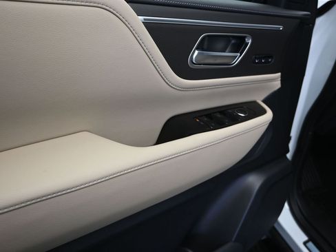 New 2026 INFINITI QX80 Pure image 11