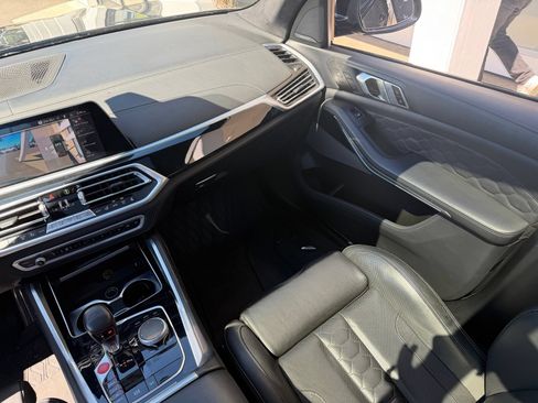 Used 2022 BMW X5 M w/ Competition Package 2 AWD/4WD image 7