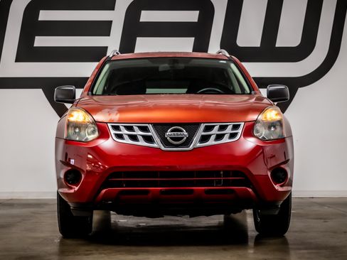 Used 2015 Nissan Rogue S w/ Convenience Package FWD image 4