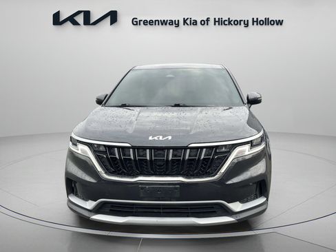 Certified 2024 Kia Carnival LX image 2