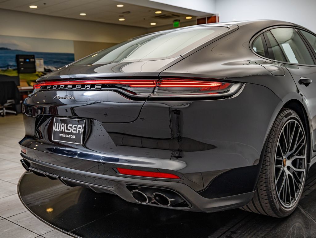 Certified 2023 Porsche Panamera Platinum Edition RWD image 19