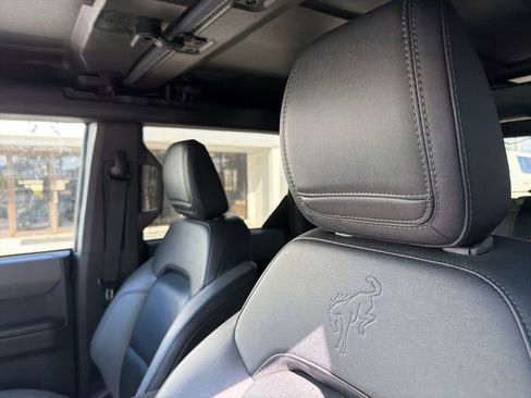Used 2024 Ford Bronco Big Bend image 10