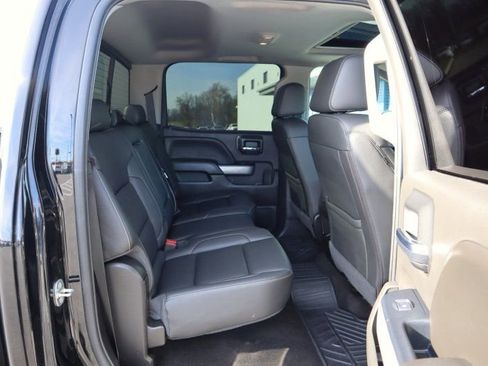 Used 2018 Chevrolet Silverado 1500 LTZ Z71 w/ LTZ Plus Package image 19