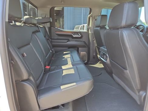 Used 2024 GMC Sierra 1500 Denali w/ Technology Package AWD/4WD image 38