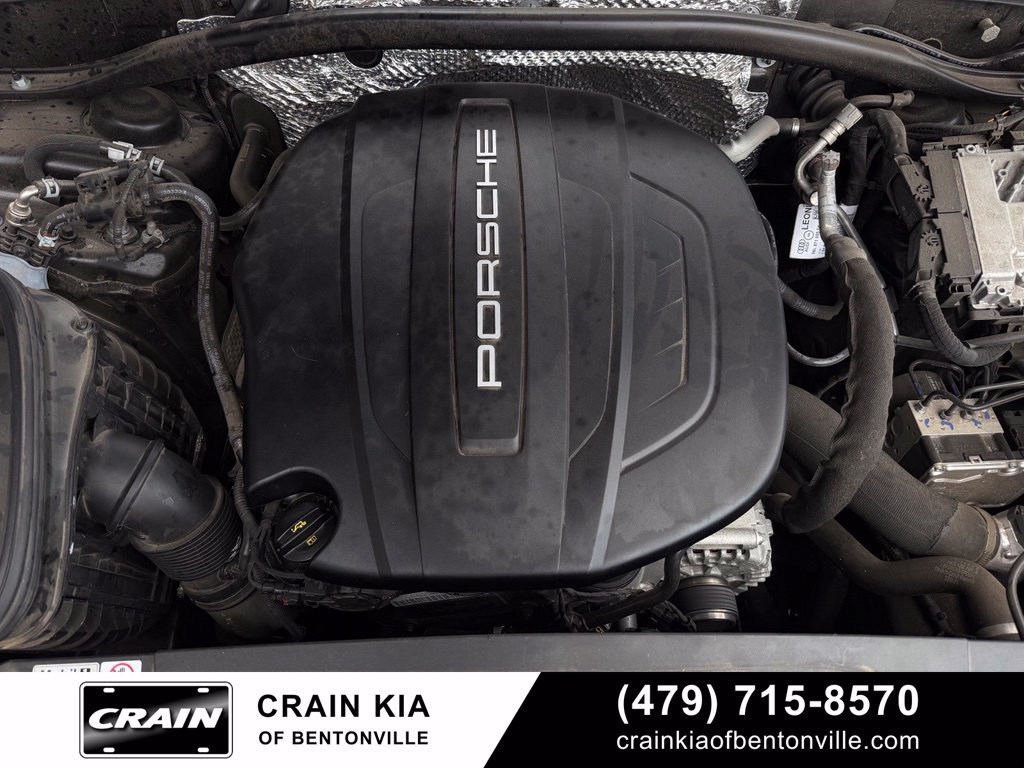 Used 2021 Porsche Macan AWD/4WD image 32