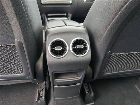 Certified 2022 Mercedes-Benz GLB 35 AMG 4MATIC image 19