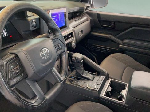 Used 2025 Toyota Tacoma SR5 RWD image 21