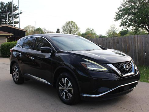 Used 2020 Nissan Murano S FWD image 2