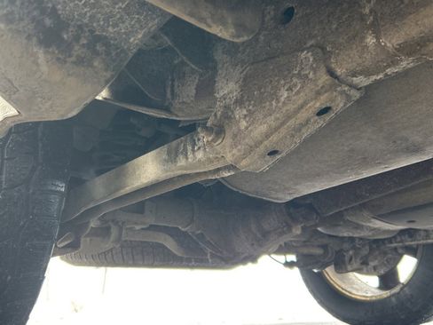 Used 2010 Chevrolet Avalanche LTZ image 19