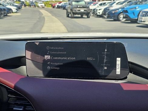 New 2026 MAZDA MAZDA3 Hatchback w/Premium Plus Pkg image 35