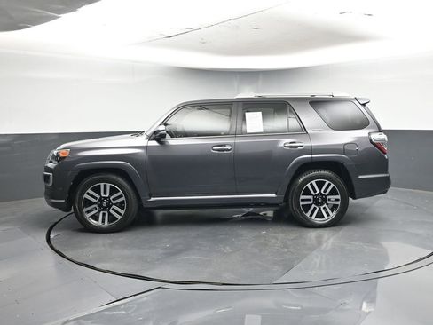 Used 2018 Toyota 4Runner Limited image 6