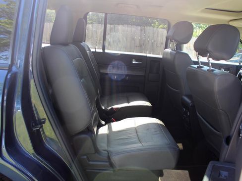 Used 2017 Ford Flex SEL w/ Equipment Group 202A FWD image 40